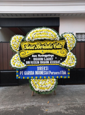 Papan Bunga Duka di Paju Epat