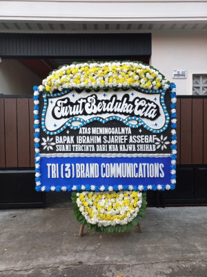 Papan Bunga Duka di Paju Epat